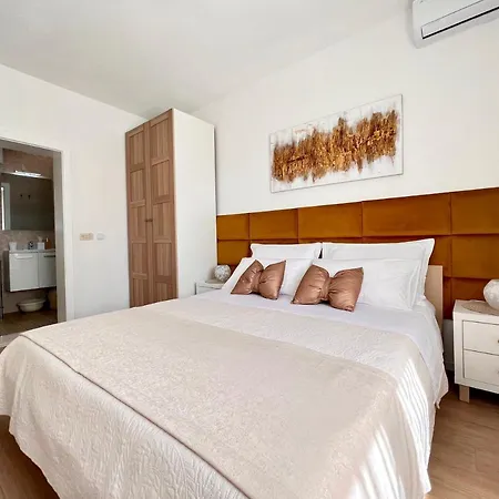 Apartments Pera Hvar Town Exterior photo