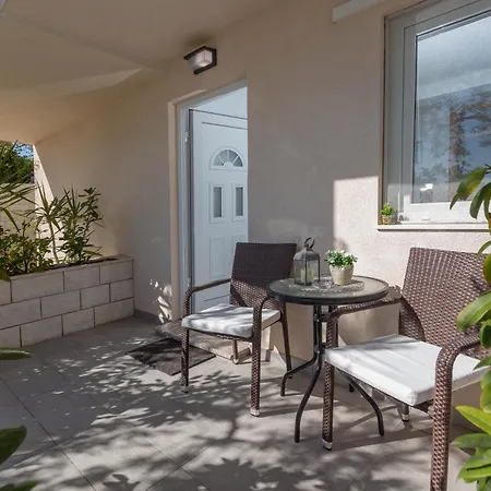 Apartments Pera Hvar Town Exterior photo